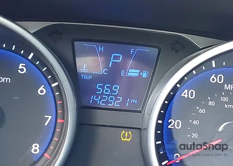 2015 Hyundai Tucson Gls z USA, uszkodzony, nr VIN KM8JT3AF2FU045096